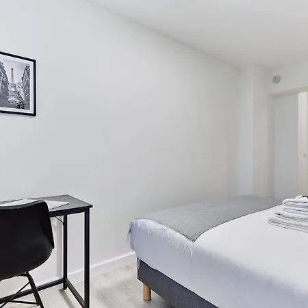 élégant 1 Climatisé Tour Eiffel à Pied * Parigi